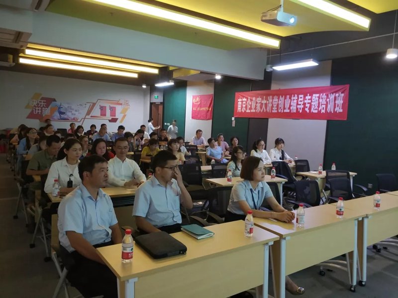 深度解析商业管理公司的关键作用与选择指南